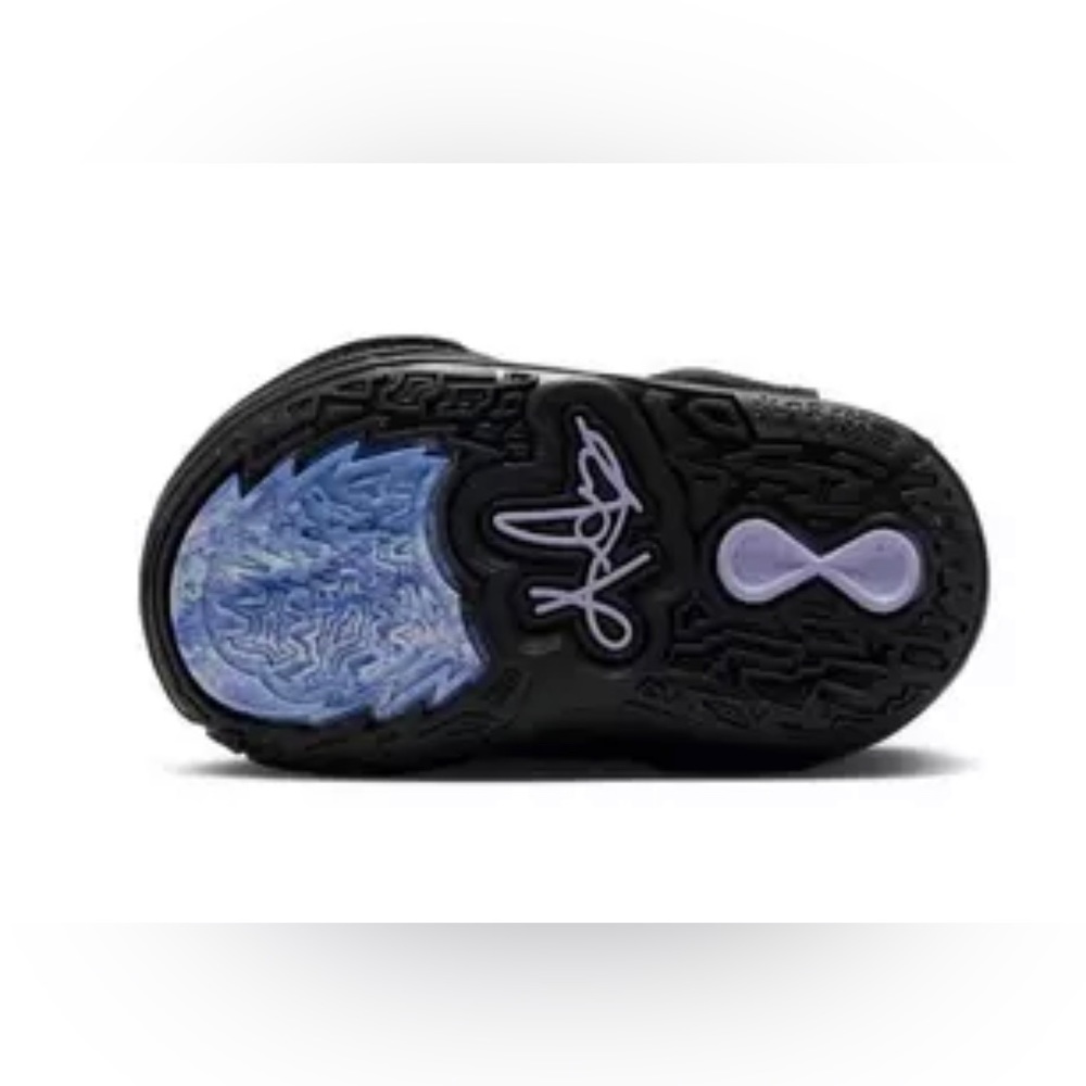 FREE SHIPPING : EUC toddler kyrie infinity black/metallic silver 7C - Picture 4 of 6